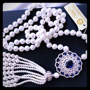 STUNNING FASHION NECKLACE genuine cubic zirconia